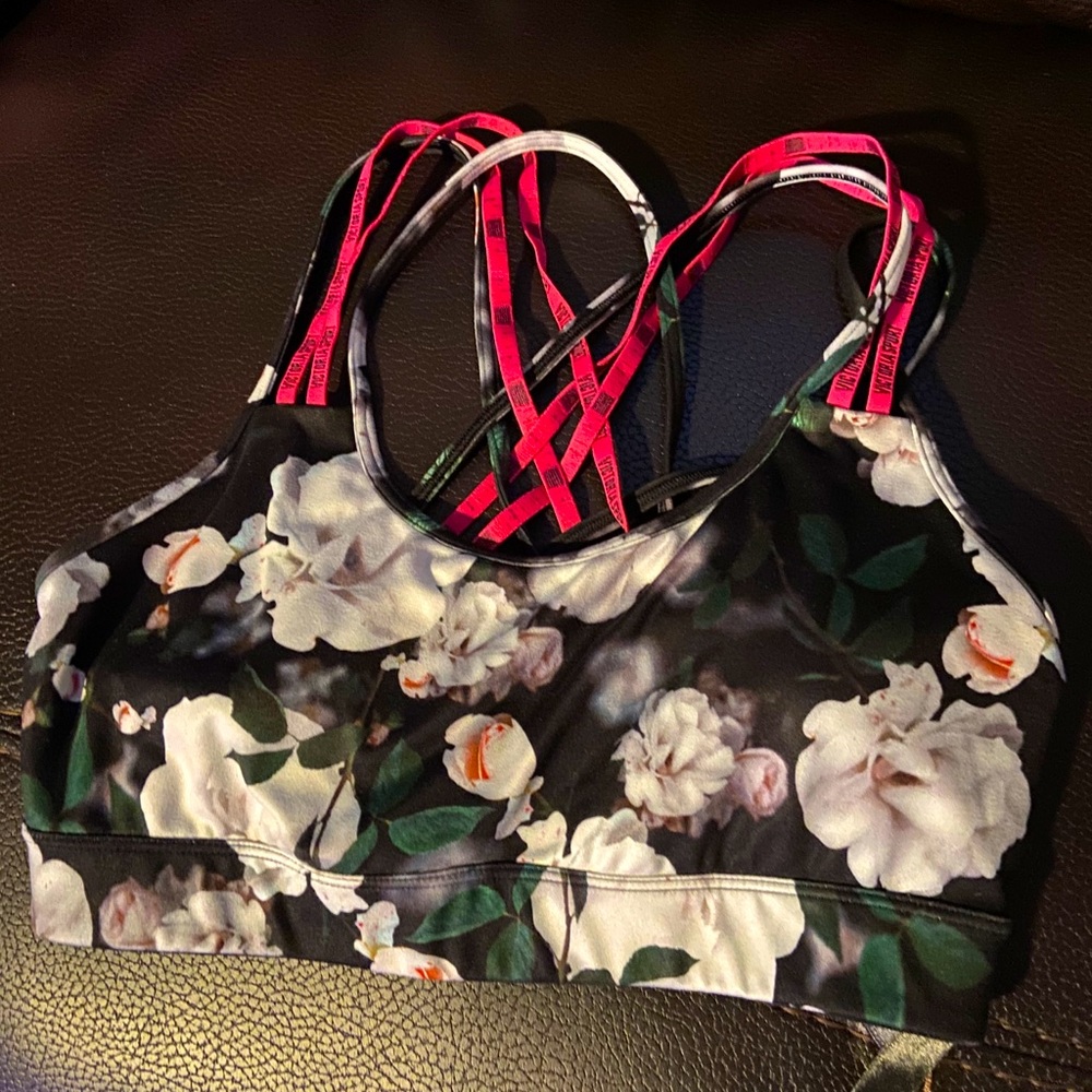 Victoria Secret sports bra